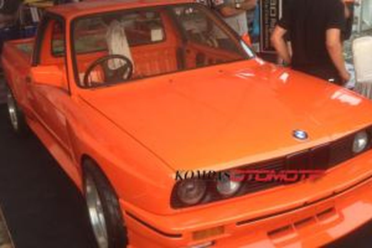 Modifikasi BMW E30 Jadi Pikap