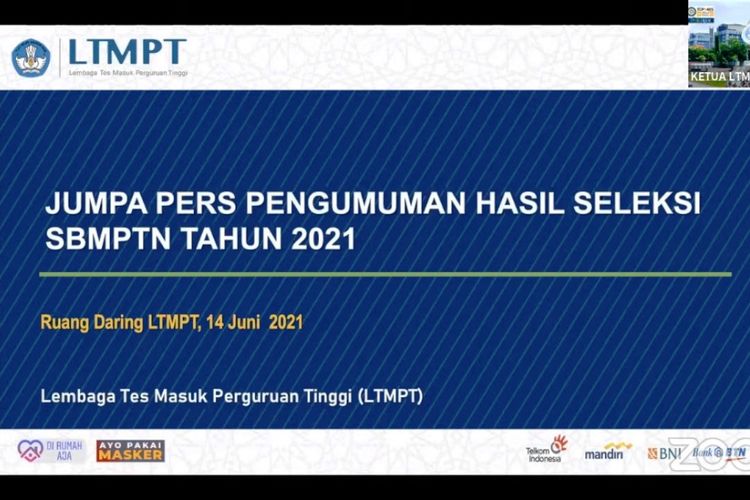 Ketua Tim Pelaksana LTMPT Prof. Moh Nasih saat mengumumkan hasil Seleksi SBMPTN 2021 secara daring, Senin (14/6/2021).