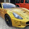 [VIDEO] Bodi Ferrari California Dicoret-coret Banyak Orang