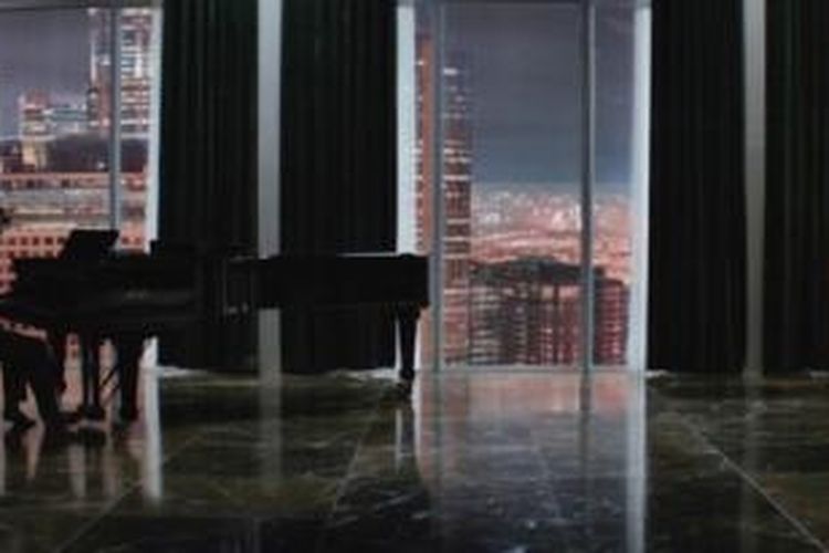 Salah satu adegan film Fifty Shades of Grey yang berlokasi di The Escala, kondominium di Seattle.