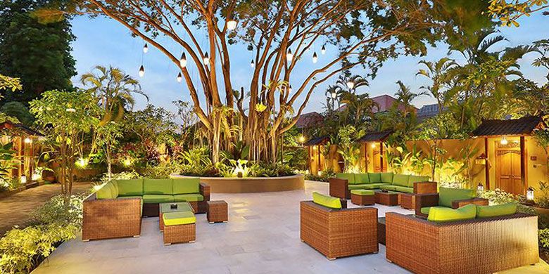 The Villas Bali Hotel & Spa berganti nama menjadi Impiana Private Villas Seminyak pada 1 Desember 2017. Impiana Private Villas Seminyak merupakan properti Impiana pertama di Indonesia yang terletak di lokasi strategis di area Seminyak, Bali.