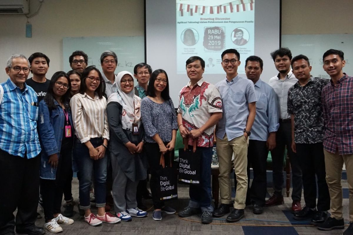 Atma Jaya Institute of Public Policy (AJIPP) menyelenggarakan brownbag discussion membahas mengenai penerapan teknologi dalam pelaksanaan dan pengawasan pemilu (29/5/2019).