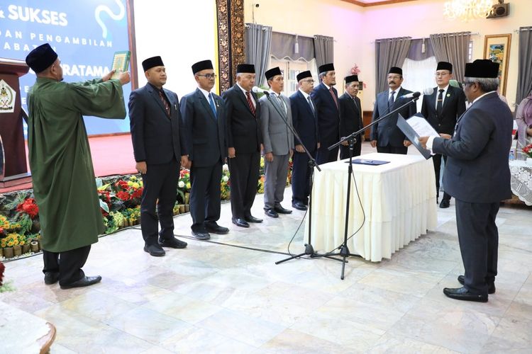 Pelantikan tujuh pejabat eselon II, di Pendopo Bupati Aceh Utara, Provinsi Aceh, Rabu (3/1/2024) sore