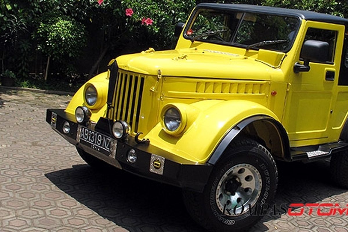 Roh klasiknya sangat kental dengan muka Gaz 69 lansiran 1952. Belakangnya sudah modern seperti Jeep Wrangler Rubicon.