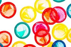 Apakah Gunakan 2 Kondom Lebih Aman? 