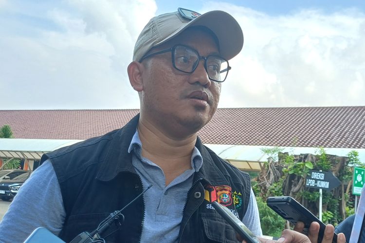 Divisi Pencegahan dan Partisipasi Masyarakat Bawaslu DKI Jakarta Burhanudin saat ditemui wartawan di kantornya, kawasan Pancoran, Jakarta Selatan, Minggu (11/2/2024).