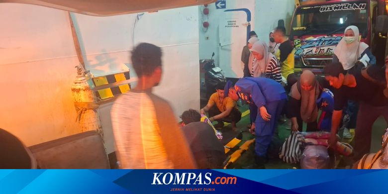 Sulistilawati (19), warga Kecamatan Kangean, Kabupaten Sumenep, Jawa Timur, mengalami kontraksi melahirkan saat menyeberang dari Pelabuhan Jangkar Situbondo pada Sabtu (8/11/2025). | #IbuHamil #Kontraksi #Situbondo