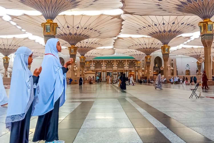 Rupiah Melemah dan Avtur Naik, Biaya Paket Umrah di Jatim Melonjak hingga Rp 4,9 Juta