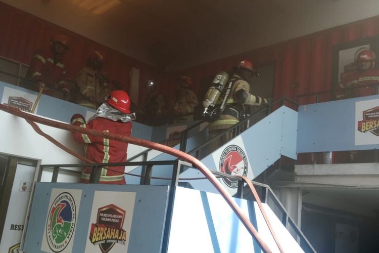 Ruang Arsip Polres Pelabuhan Tanjung Perak Surabaya Terbakar