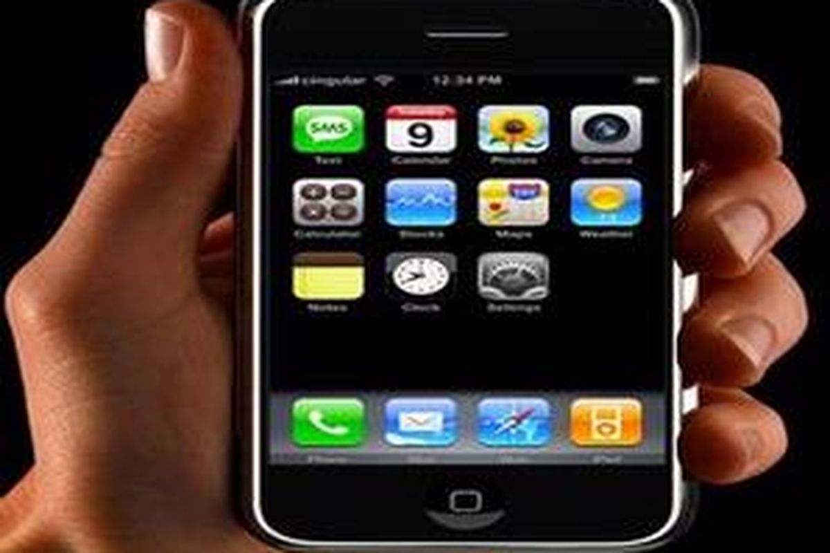 Selain untuk berkomunikasi, iPhone juga bisa dipakai bermain drum