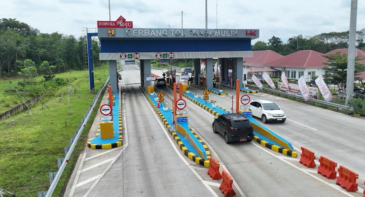 Berapa Lama Mobil Boleh Berhenti di Jalan Tol?
