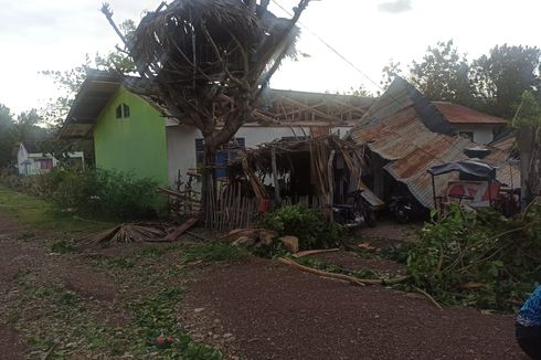 Diterjang Badai Siklon Tropis Seroja, Kantor Bupati dan Rumah Sakit di Sabu Raijua Rusak