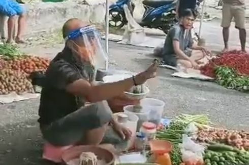 Menyamar Jualan Sayur di Pasar, Bupati: Jangan Beli Dagangan Pedagang yang Tak Pakai Masker