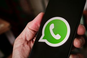 WhatsApp Versi Berbayar Mulai Disebar, Ini yang Didapat Pengguna