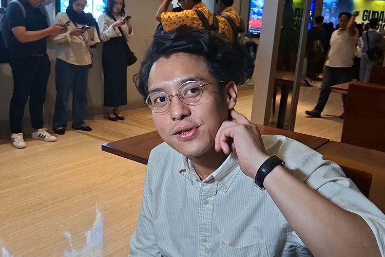 Ardhito Pramono Santai Tanggapi Tudingan Gimik soal Hubungannya dengan Davina Karamoy