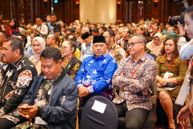 Bupati Siak Alfedri mengadiri Rapat Koordinasi Nasional Persiapan Pengadaan ASN Tahun 2024 di Hotel Bidakara, Jakarta, Kamis (14/3/2024).