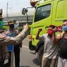 Saat PSBB Jakarta, Polisi Lakukan Ini kepada Penumpang Mobil yang Melanggar