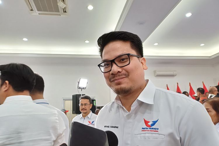 Wakil Ketua Umum Partai Perindo, Michael V Sianipar mengatakan, pihaknya berkoalisi dengan Partai Keadilan Sejahtera (PKS) di suatu wilayah dan PDI-P di daerah lainnya, Senin (1/7/2024).