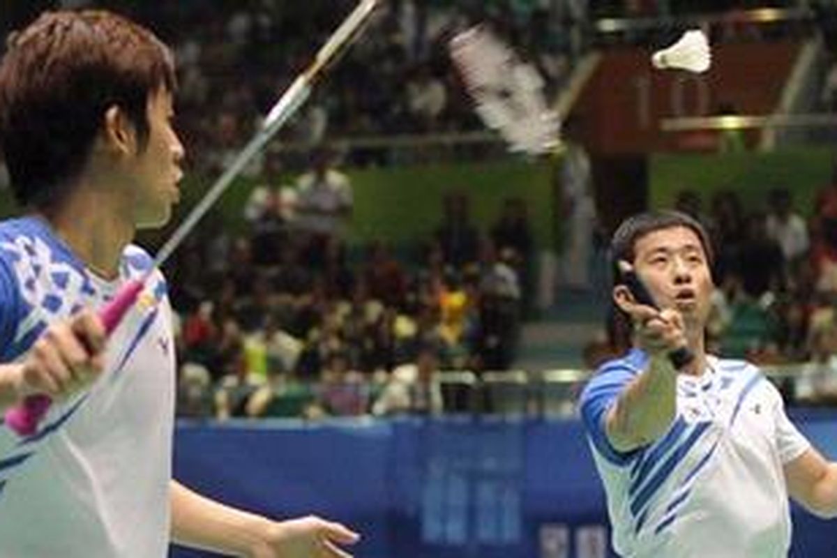 Ganda putra Korsel, Lee Yong Dae (kiri) dan Jung Jae Sung.