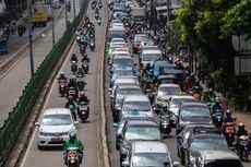 [POPULER OTOMOTIF] Aksi Gotong Royong Angkut Motor dari Jalur Transjakarta Terjadi Lagi | Mana yang Terbaik, Transmisi Matik Model AT, CVT, atau DCT?