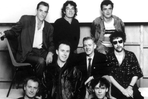 Lirik dan Chord Lagu Misty Morning, Albert Bridge - The Pogues