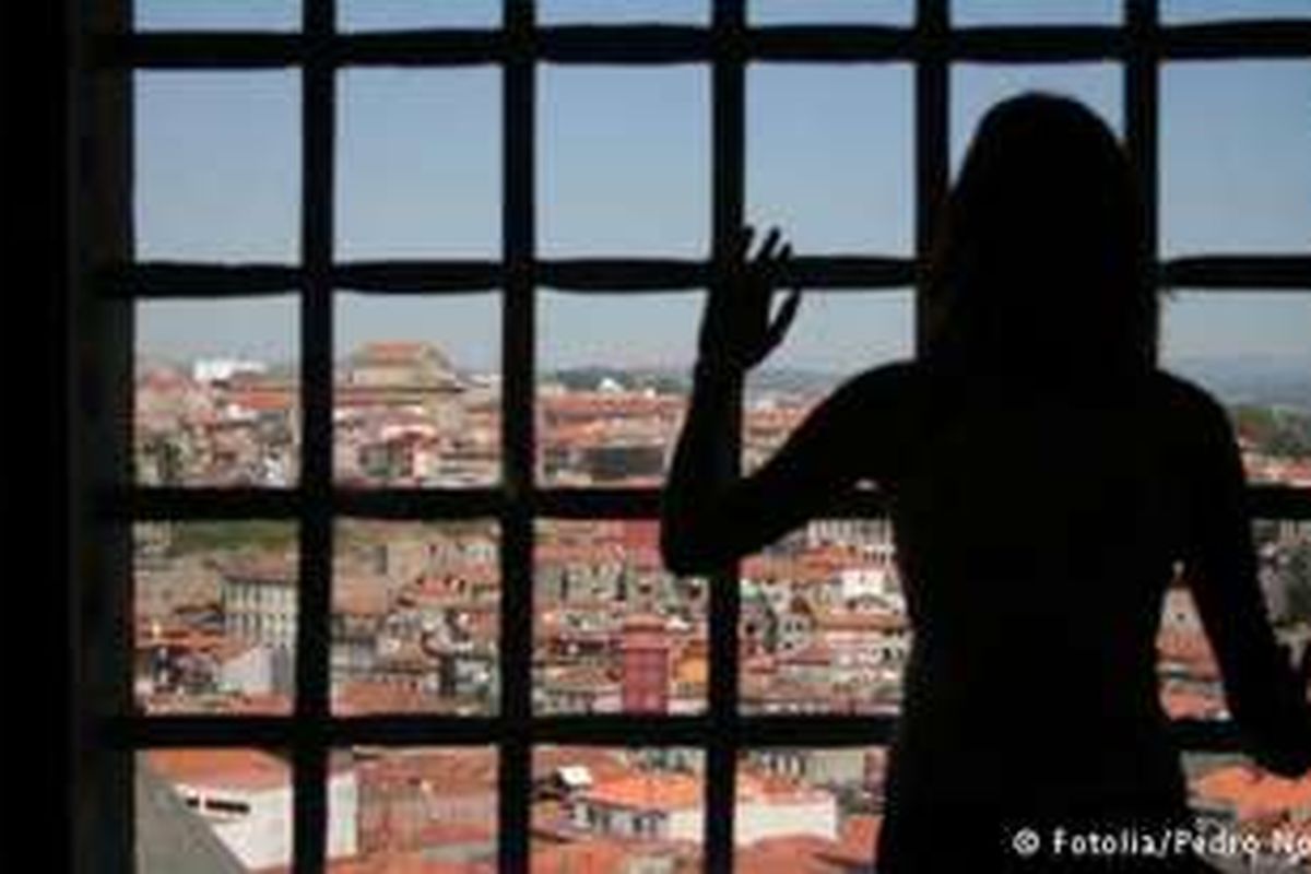 Banyak perempuan dari Eropa Timur atau Afrika yang datang ke Jerman untuk menjajakan diri. Namun banyak prostitusi anak-anak yang memang berasal dari Jerman sendiri. 