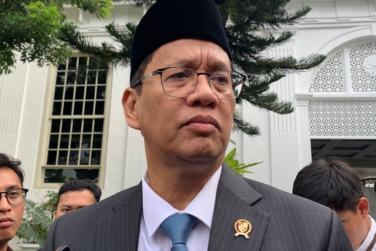 Menteri Keuangan Purbaya Yudhi Sadewa di Kompleks Istana, Jakarta, Kamis (5/2/2026).