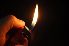 Tersambar Api Saat Nyalakan Lampu Teplok, Seorang Pemuda Terbakar