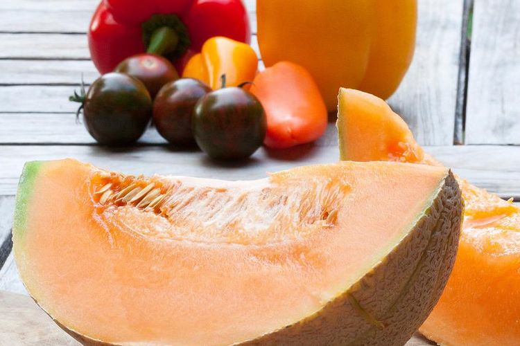 Ilsutrasi buah melon kuning