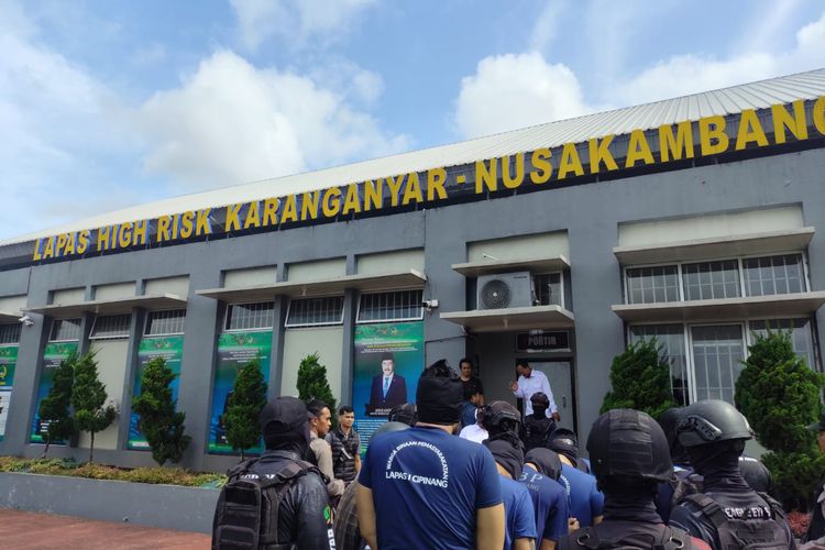 Ammar Zoni Bisa Ikuti Persidangan Melalui Zoom dari Lapas Nusakambangan