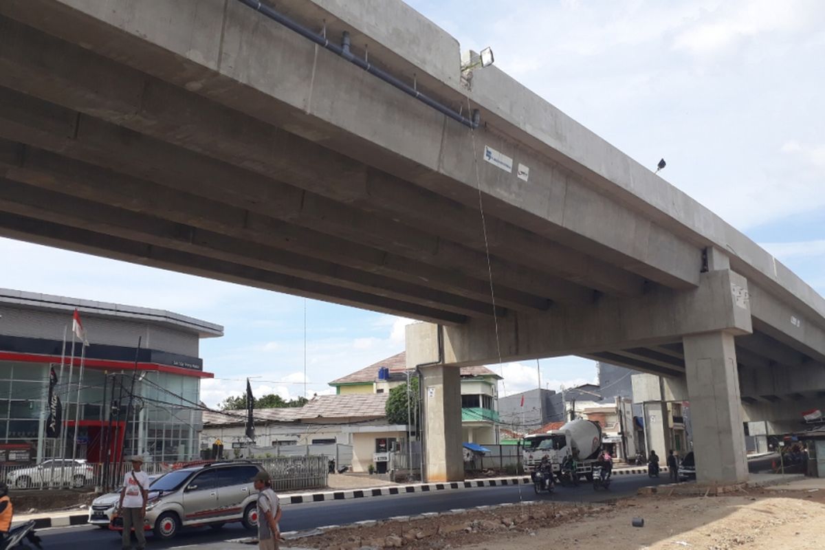 Pembangunan Jalan layang (Flyover) Cipendawa, Jalan Raya Siliwangi, Kota Bekasi Capai 40 persen, Jumat (28/12/2018). 