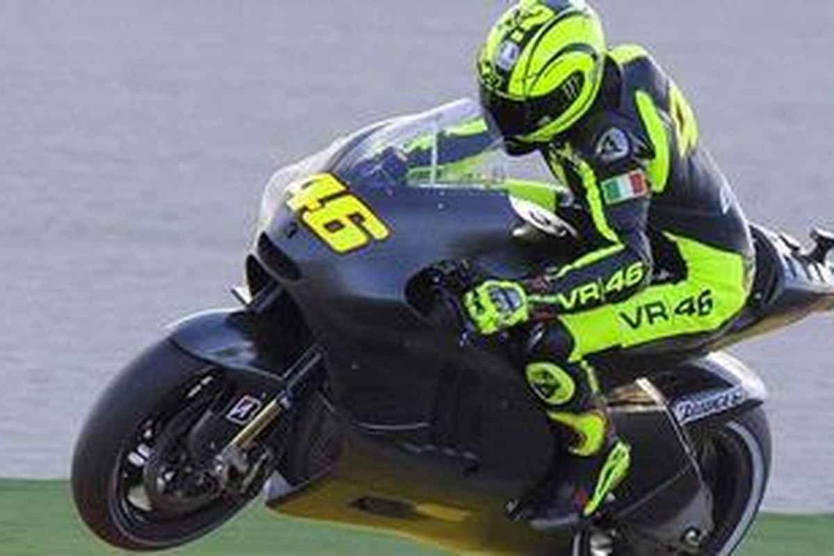 Valentino Rossi, ketika melakukan tes post-season dengan Ducati di Valencia, Rabu (10/11/10).