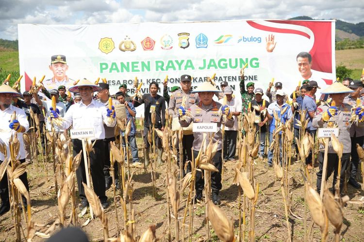 Kapolri Sebut Prabowo Beri Dukungan Rp 5 T untuk Serap Panen Jagung