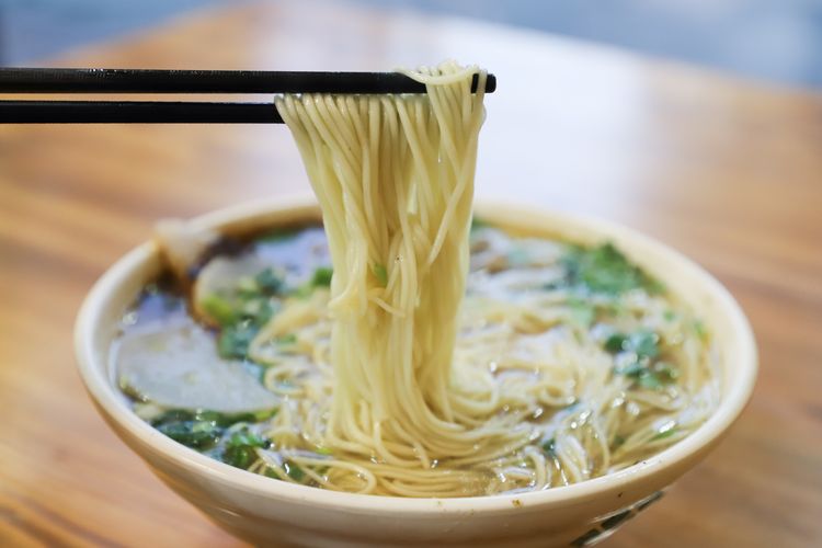 Ejemplo de sopa de ramen japonesa.