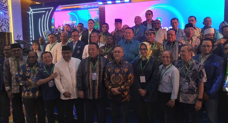 Bertemu Calon-calon Kepala Daerah, Zulhas Minta Mereka Tiru Semangat Jokowi dan Prabowo