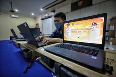 Jadikan Madiun Kota Pintar, Wali Kota Maidi Beri Bantuan 5.425 Laptop ke Siswa SD dan SMP