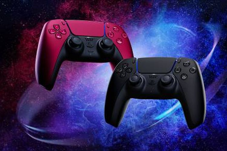 Dua varian warna DualSense terbaru, Midnight Black dan Cosmic Red.