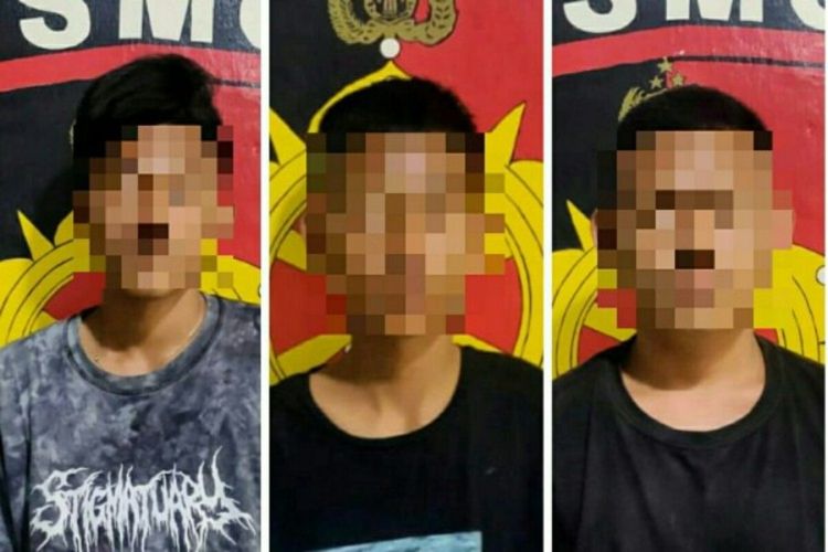 3 remaja terduga pelaku pembunuhan di Bitung, Sulawesi Utara, setelah ditangkap polisi