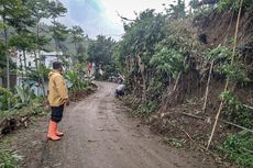 Diguyur Hujan Seharian, Tebing di Bandung Barat Longsor Tutupi Jalan