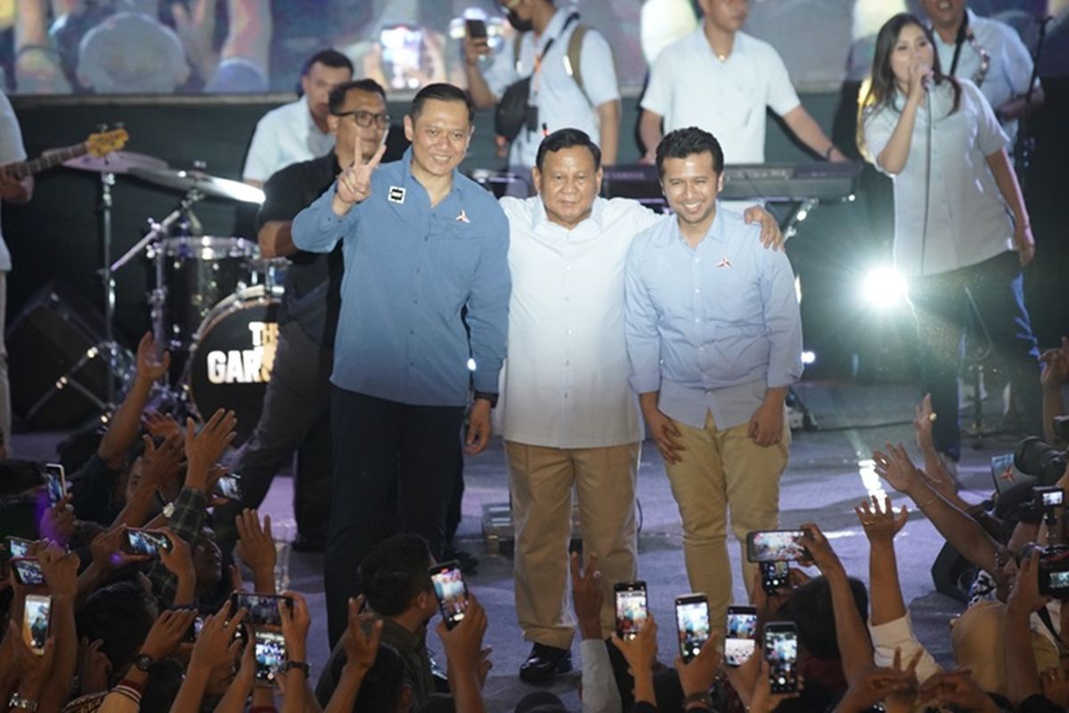 Prabowo Subianto menghadiri deklarasi dukungan dari Gerakan Masyarakat Perhutanan Sosial Indonesia (Gema PS) di GOR Soekarno-Hatta, Kota Blitar, Jawa Timur, Minggu (17/12/2023).