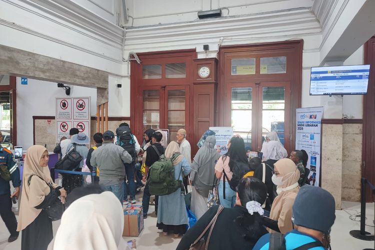 Puncak Arus Mudik Daop 9 Jember Hari Ini, Lebih dari 22.000 Penumpang Padati Stasiun