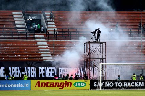 Butut Kericuhan Suporter, Persebaya Harus Bayar Rp 400 Juta untuk Perbaikan GBT