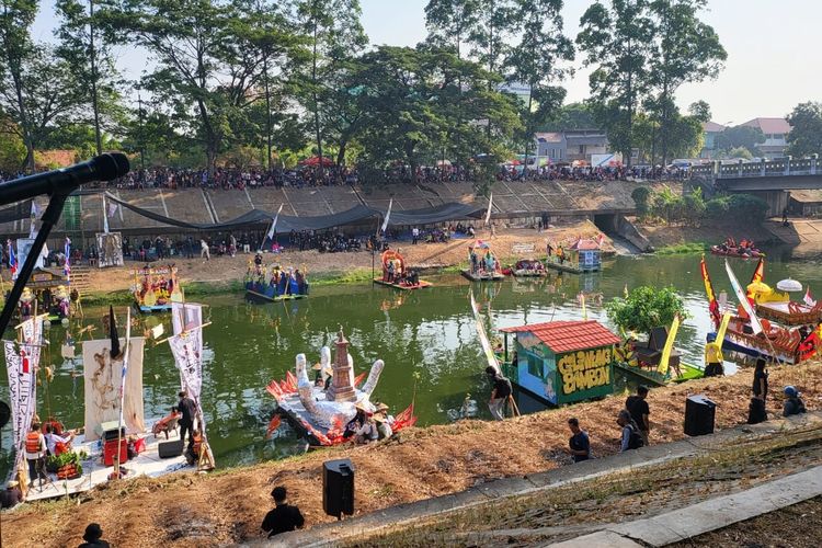 Penutupan Pekan Kebudayaan Nasional 2023 di bantaran Taman Banjir Kanal Timur (BKT), Jakarta Timur (29/10/2023).