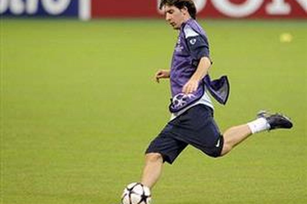 Pemain sayap Barcelona, Lionel Messi.