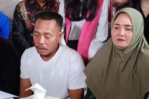 Orangtua ABK Sea Dragon Menangis Minta Prabowo Turun Tangan