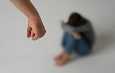 Kekejaman Ibu Tiri di Jakut, Sekap Anak di Toilet dan Aniaya ...