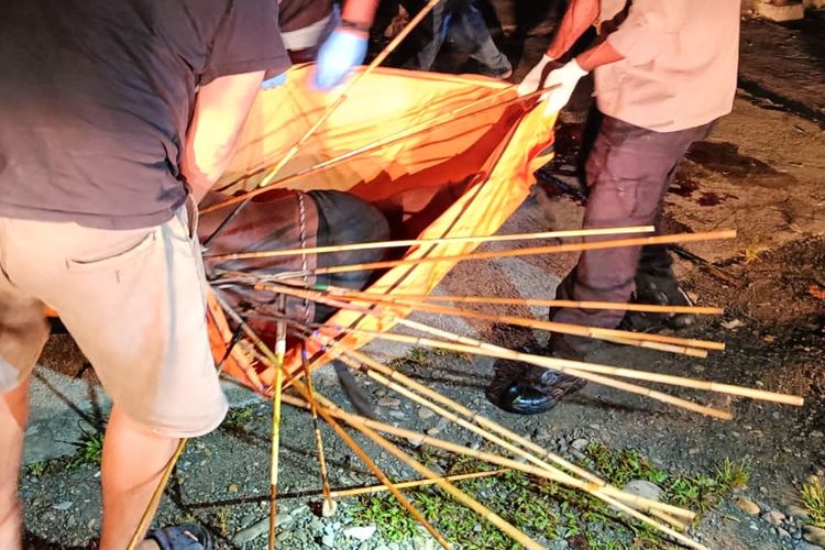 Seorang Pria di Kwamki Narama Mimika Tewas Tertancap Puluhan Anak Panah