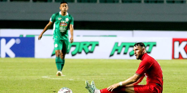 Wow! Marko Simic Melempem Lawan Arema FC, Angelo Alessio Pasang Badan