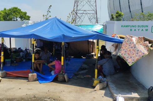 Warga Menginap di Depan Kampung Susun Bayam demi Tagih Janji Jakpro, Bawa Kasur hingga Kompor