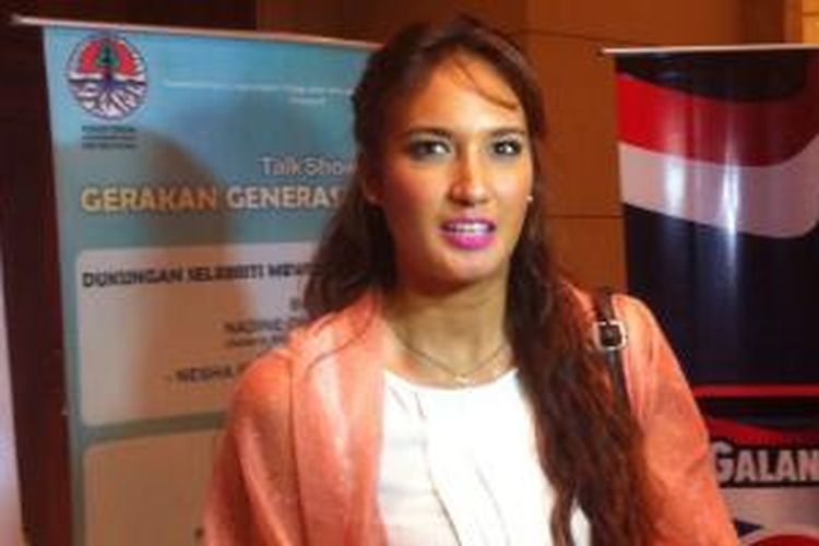 Nadine Chandrawinata diwawancara di Merak Room, Jakarta Convention Center, Jakarta Pusat, Jumat (19/6/2015).